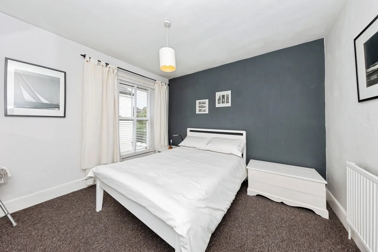 The Esplanade, Carmarthen, SA31, photo 10