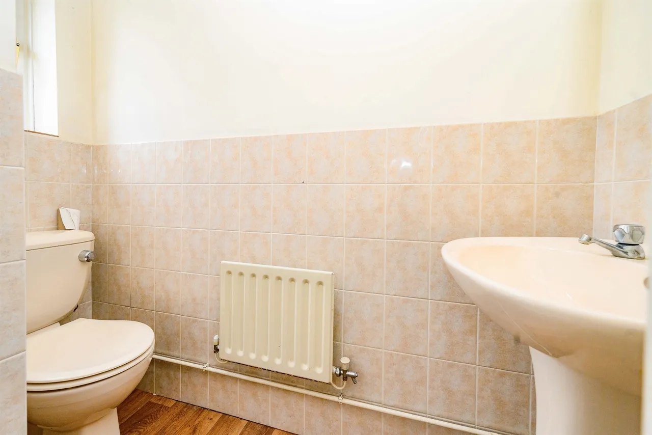 Launton Close, Luton, LU3, photo 17