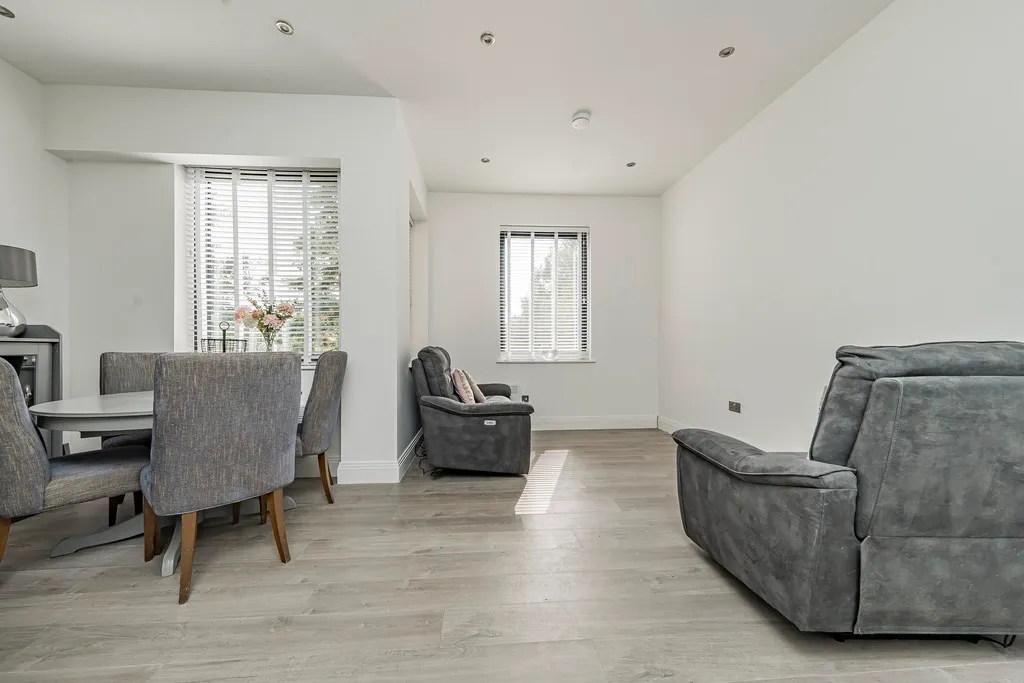 Frayswater Place, Uxbridge, UB8, photo 25