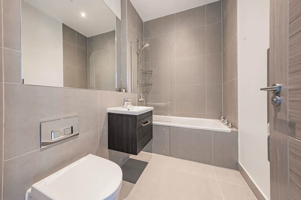 Frayswater Place, Uxbridge, UB8, photo 28