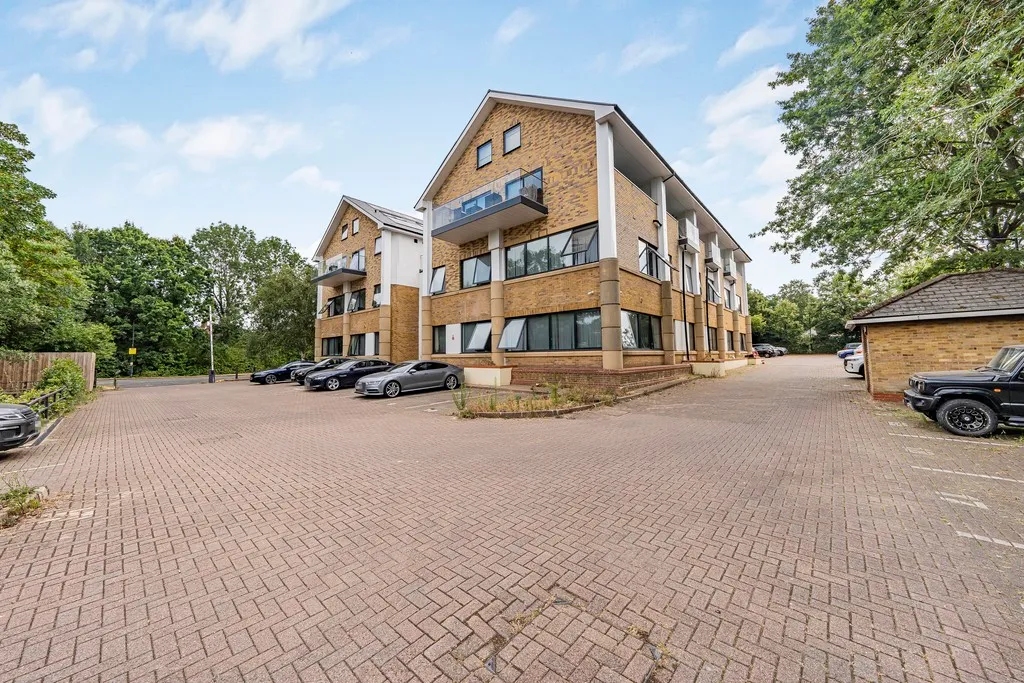 Frayswater Place, Uxbridge, UB8, photo 29