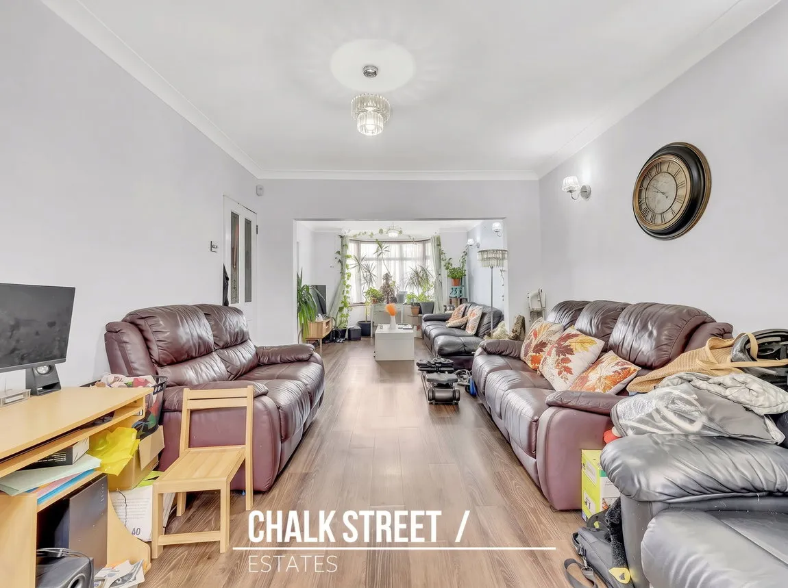 New Road, Dagenham, RM10, photo 7