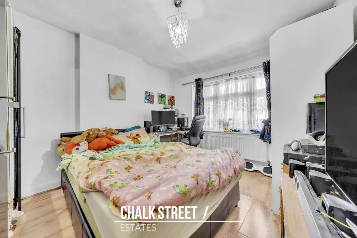 New Road, Dagenham, RM10, photo 11