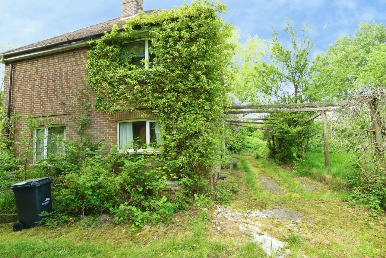 Main Road, Hadlow Down, TN22, photo 21