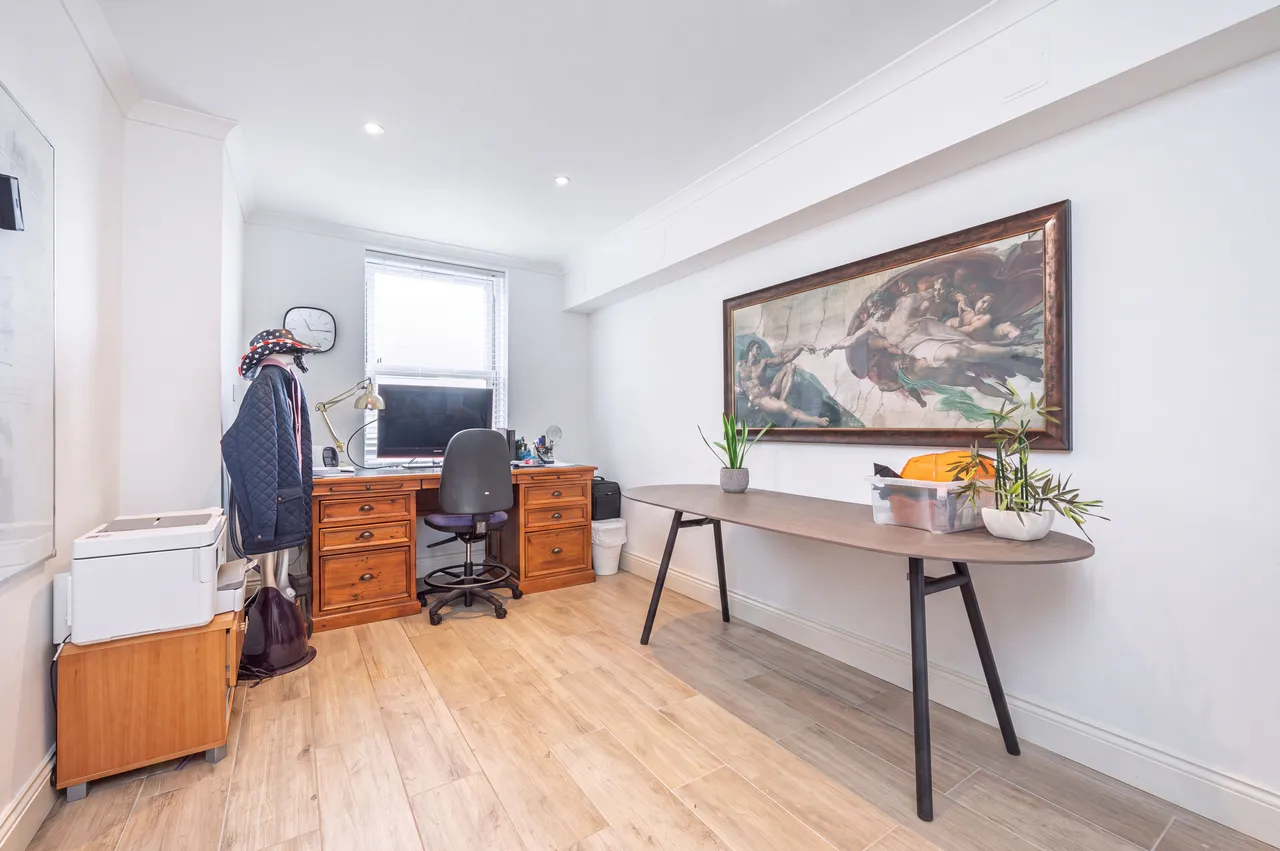 3 Hylmary Court, Woodstock Road, London, photo 6