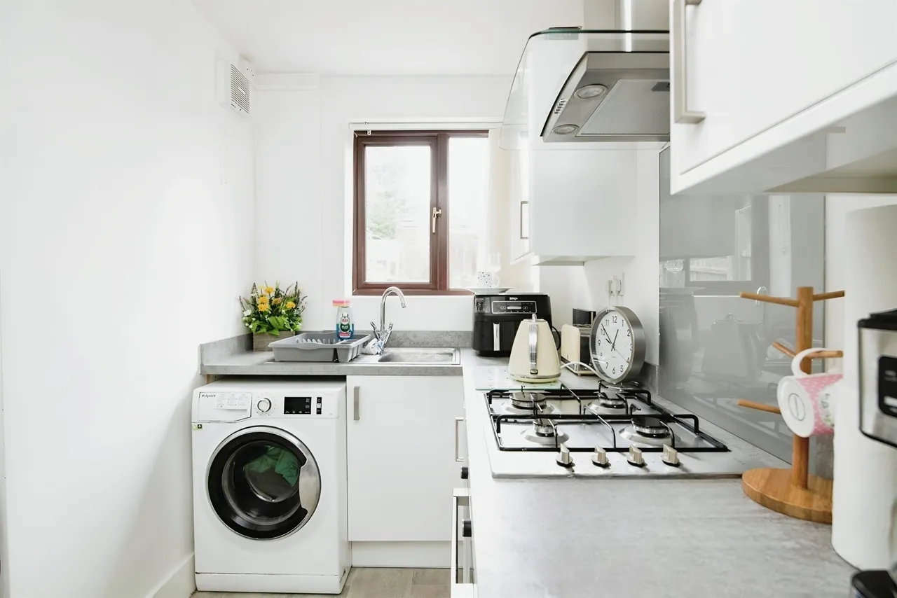 Foden Road, BIRMINGHAM, photo 4