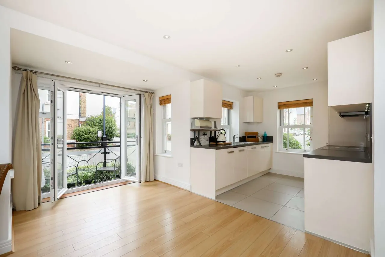 Holford Way, Putney, London, SW15 5FB, photo 2