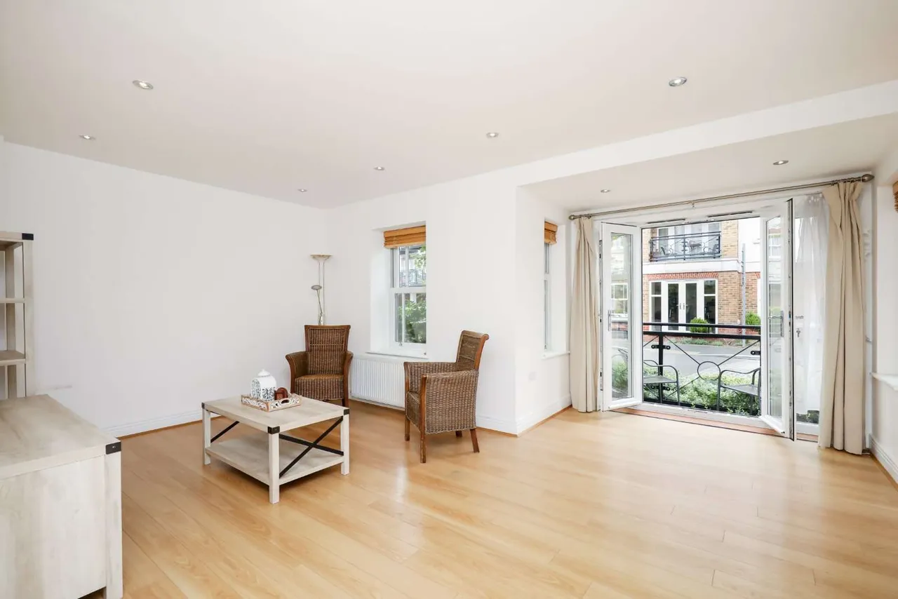 2 bed flat for sale — Holford Way, Putney, London, SW15 5FB