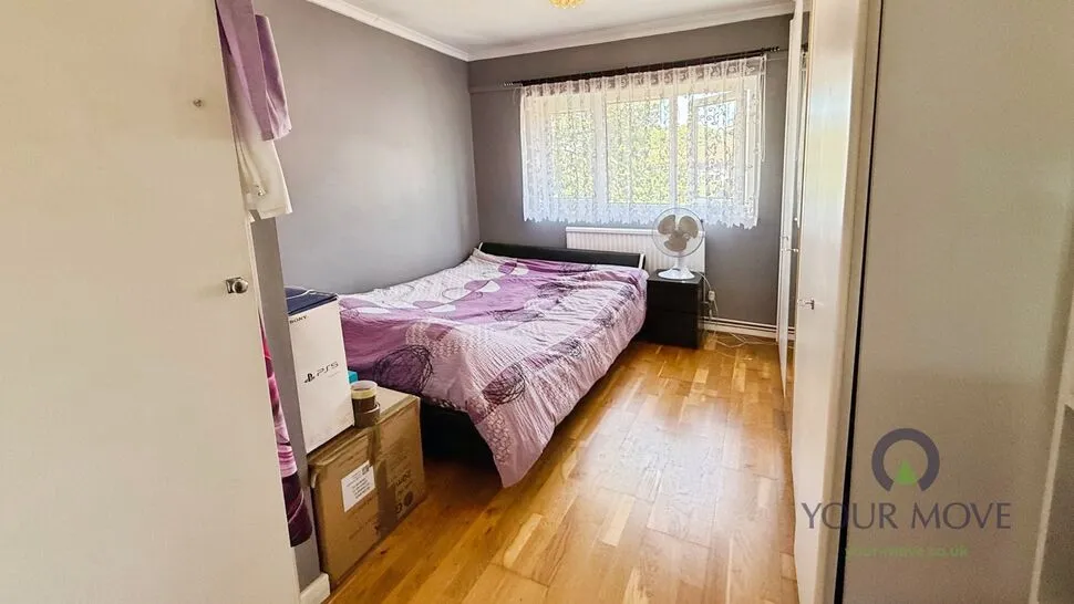 Aisher Road, London, SE28, photo 9