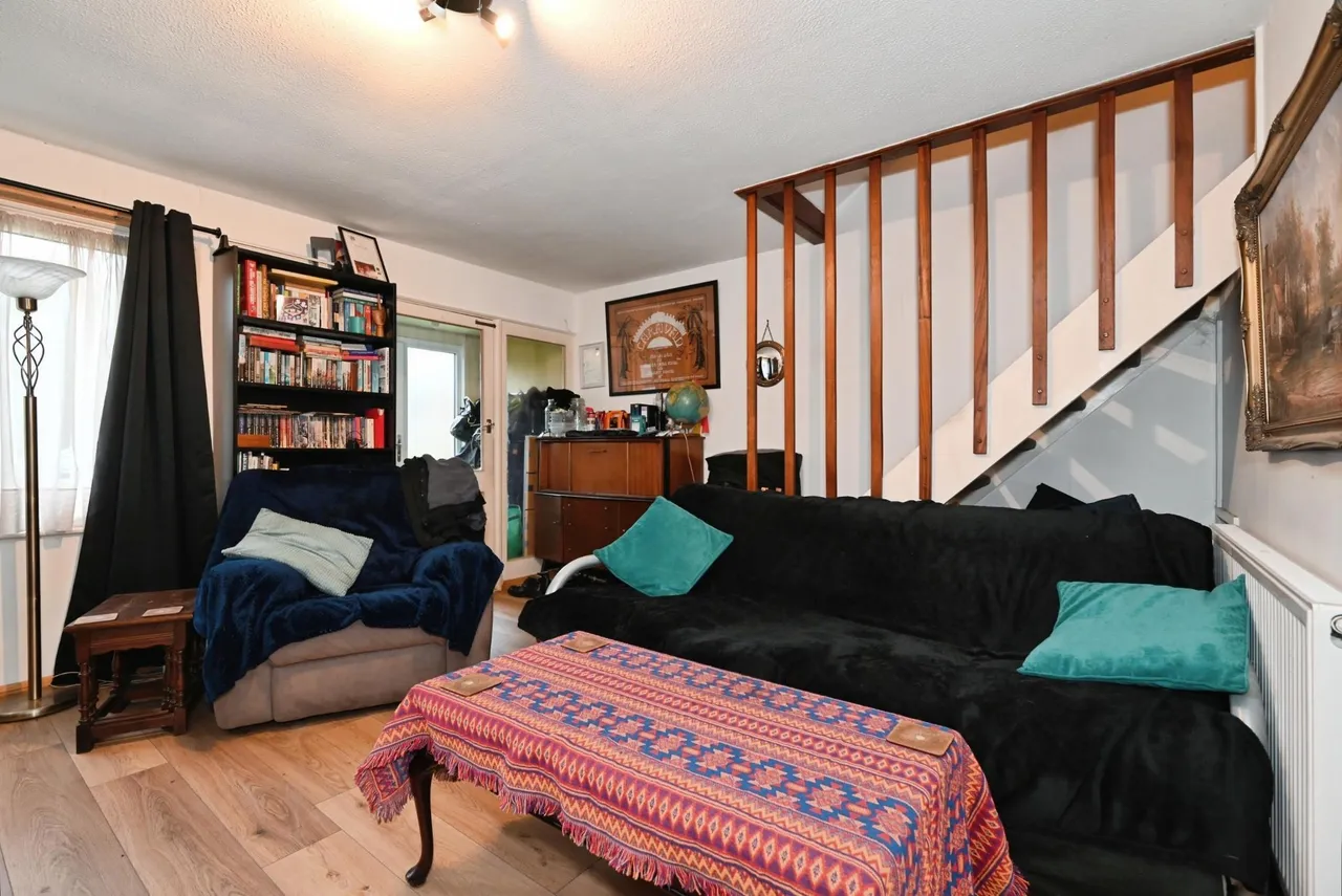 Blagrove Drive, Wokingham, RG41, photo 6
