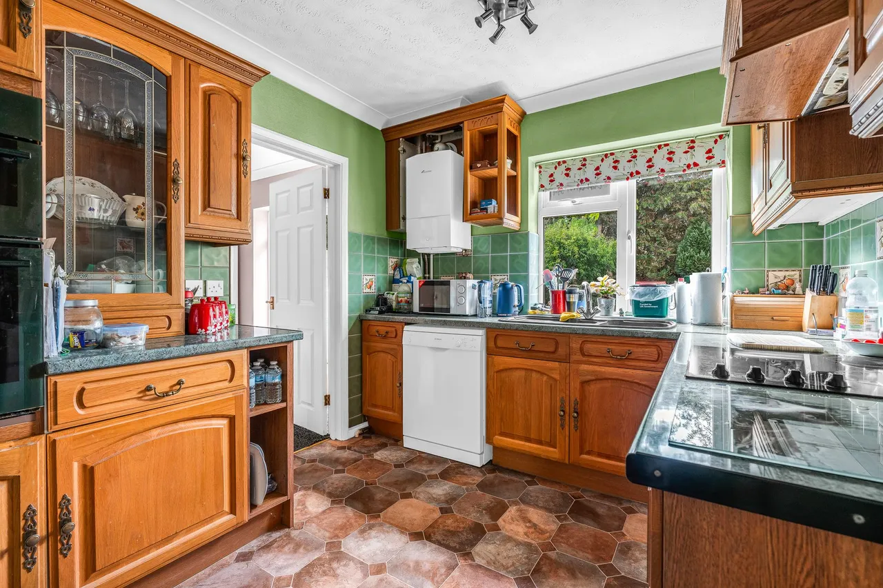 Evergreen Road, Ware, SG12 7JJ, photo 11