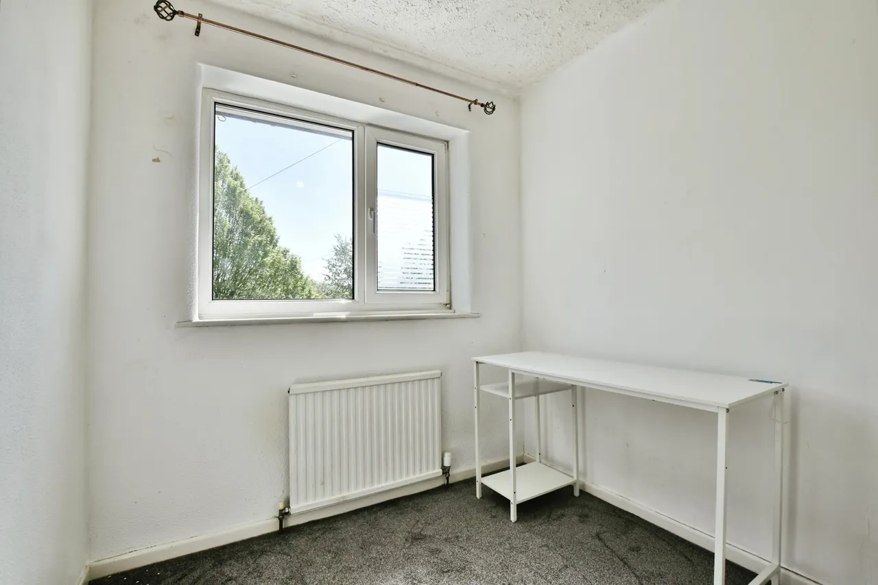 Bramhall Moor Lane, STOCKPORT, Cheshire, SK7, photo 10