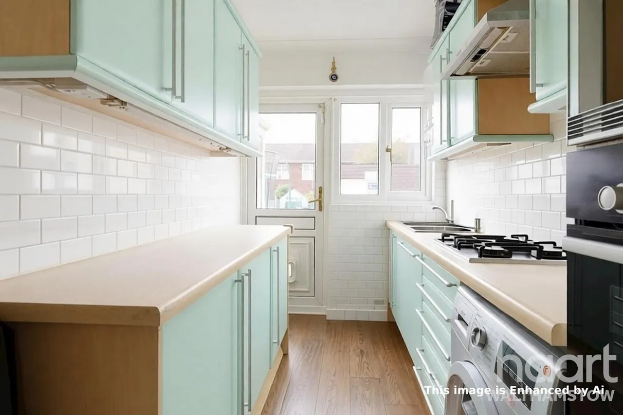 Queens Grove Road, Chingford, E4, photo 10