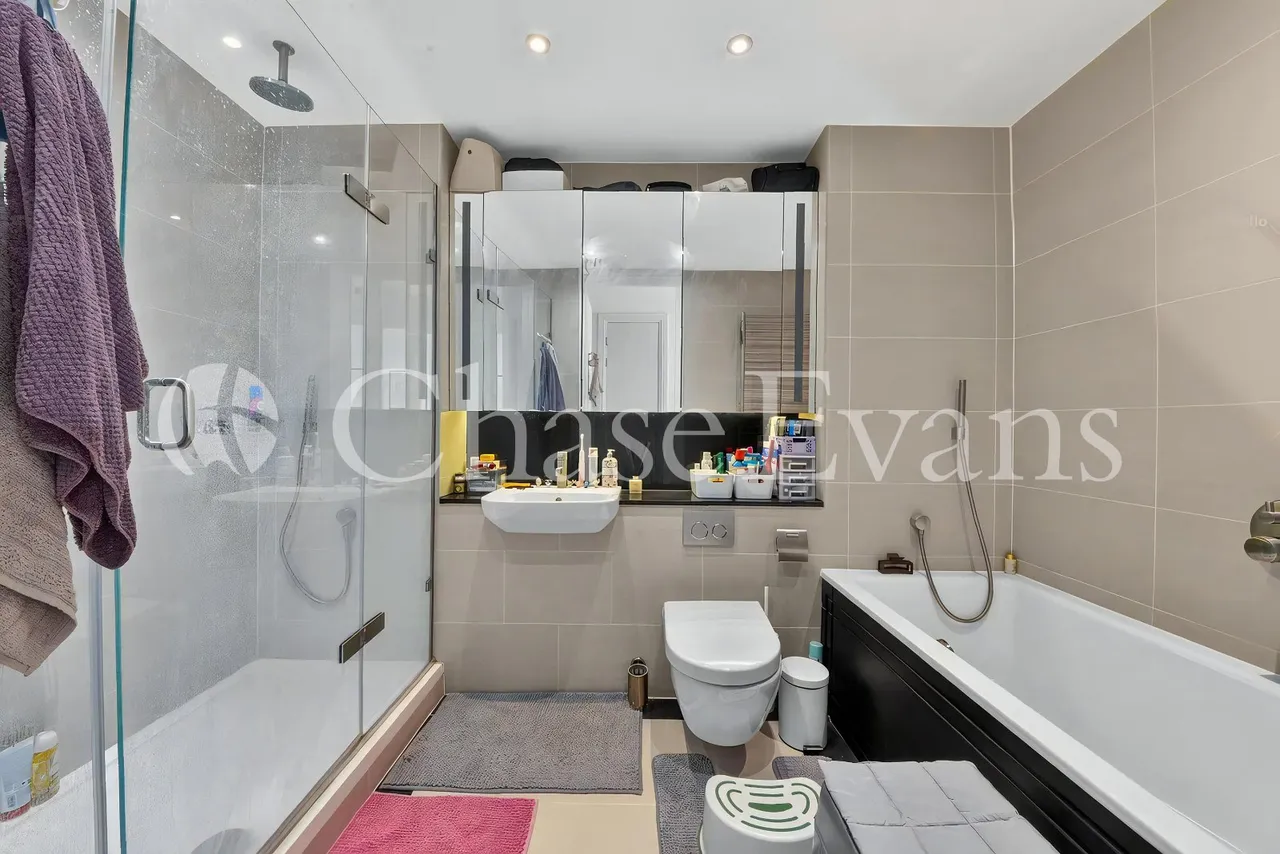 Sterling Mansions, Goodman's Fields, Leman Street, Aldgate, London, E1, photo 7