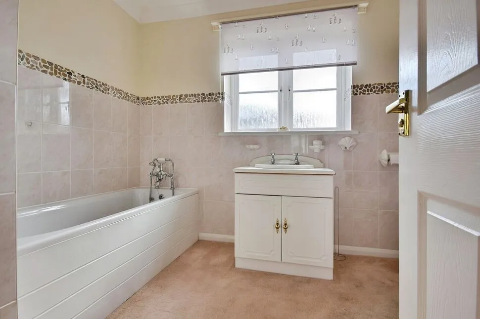 Chapel Lane, Westfield, East Sussex, TN35, photo 11