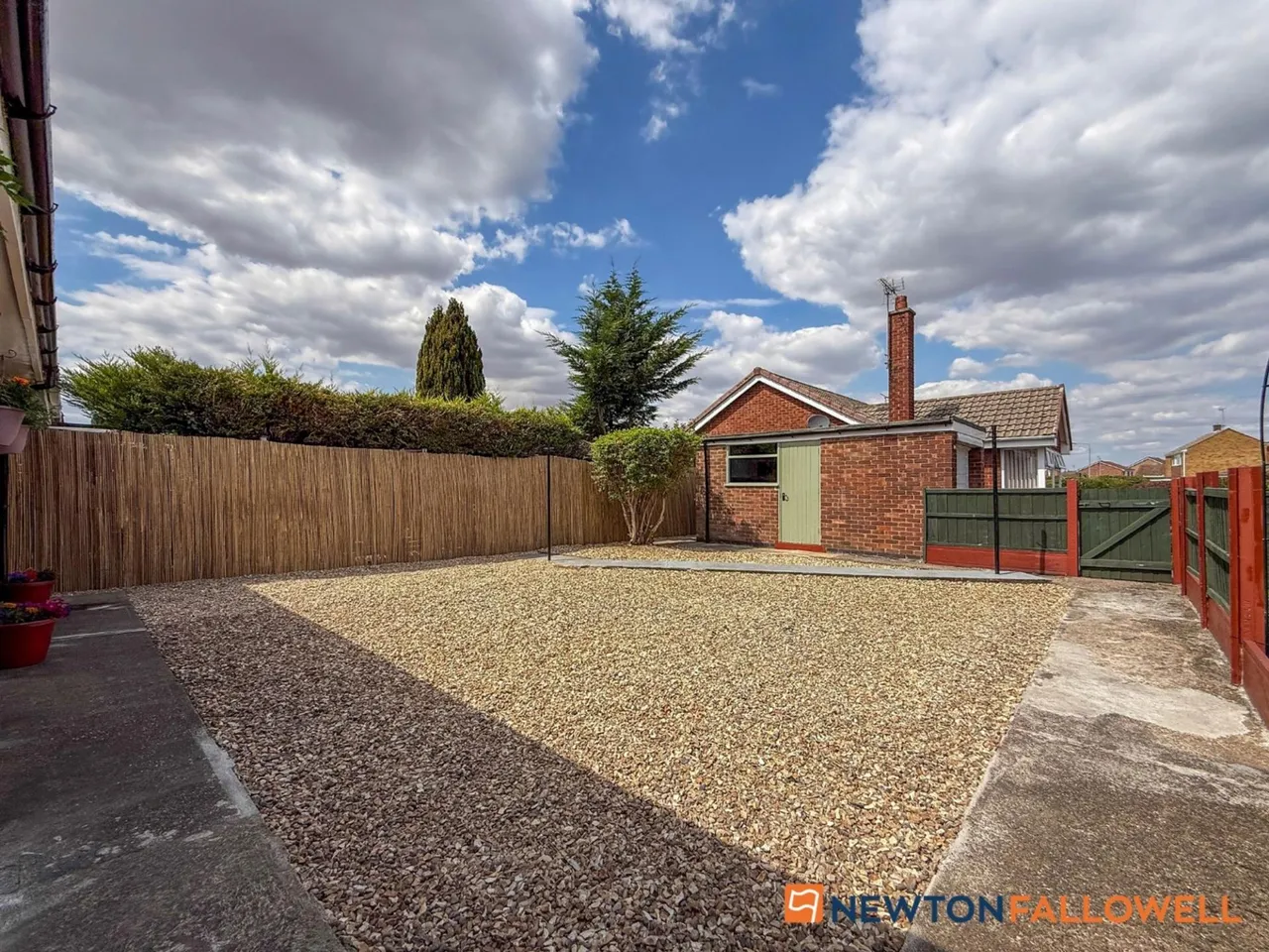Russell Avenue, Balderton, NG24, photo 12