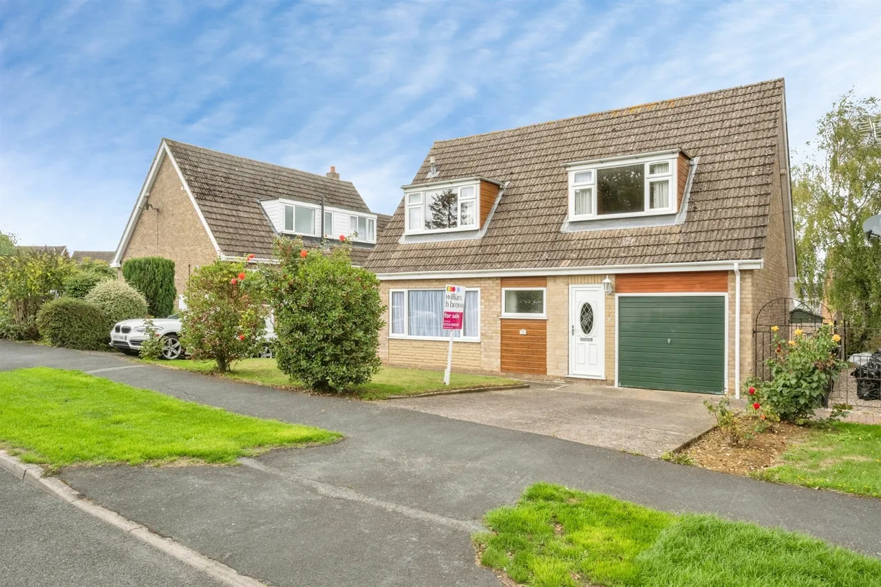 3 bed house for sale — Richdale Avenue, Kirton Lindsey, Gainsborough
