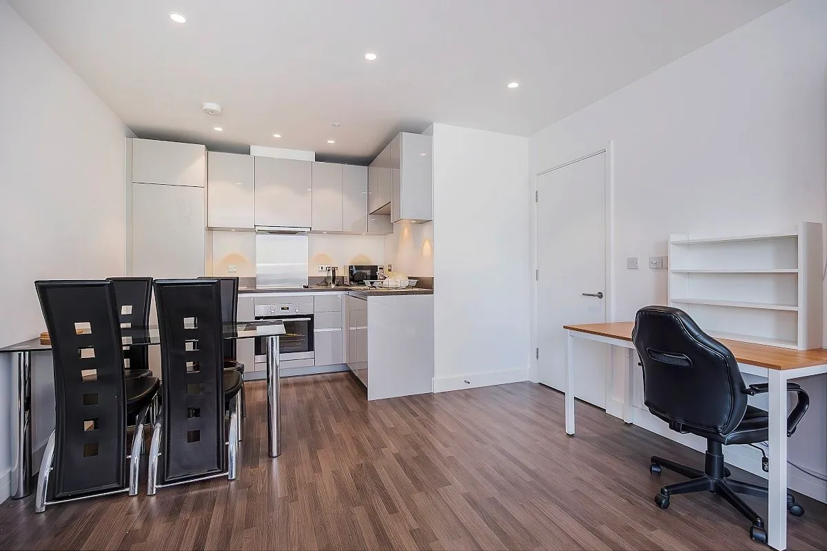 Barking Road, London, E16 1GY, photo 5