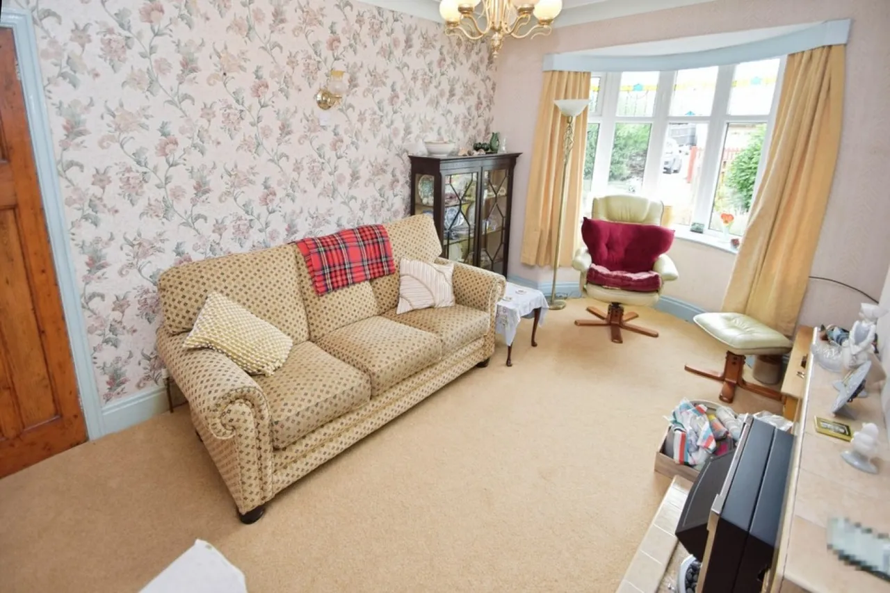Riddlesden, Keighley, West Yorkshire, photo 3