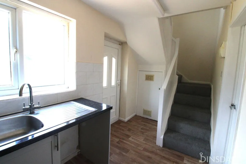 Daisy Street, Bradford BD7 3PH, photo 9