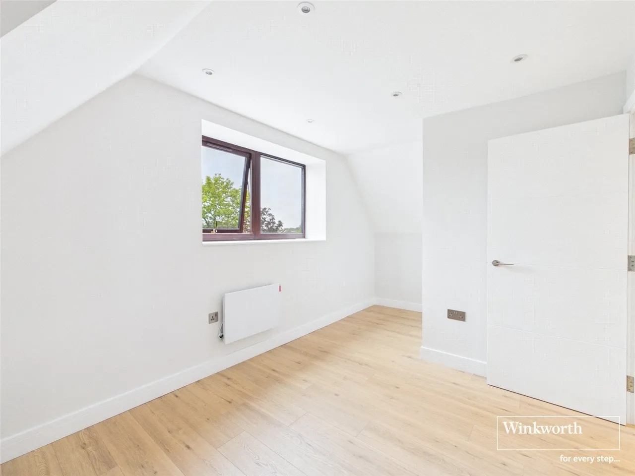 Greenham Road, Newbury, Berkshire, RG14, photo 7