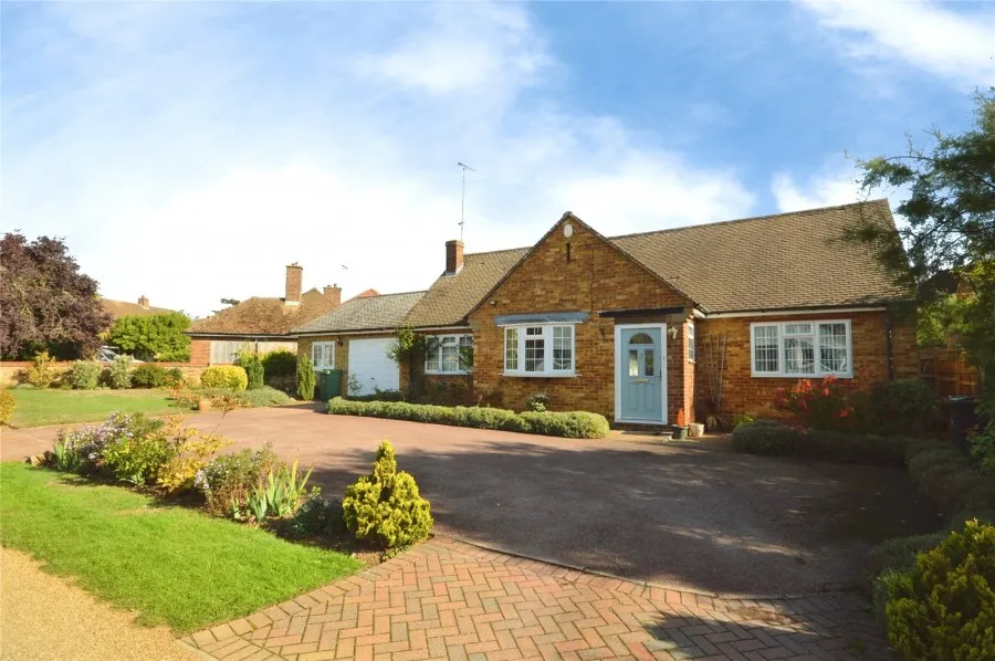 Bungalow Under Offer with 2 bedrooms in Stansted, CM24, photo 19