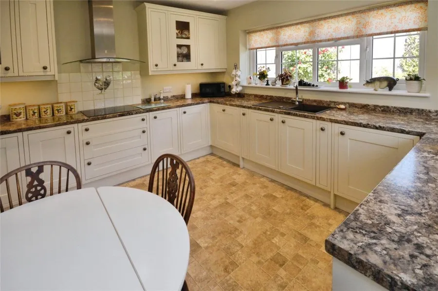 Bungalow Under Offer with 2 bedrooms in Stansted, CM24, photo 20