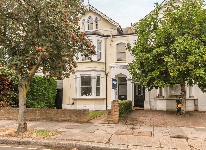 1 bed flat for sale, Sutton Court Road, Chiswick, W4