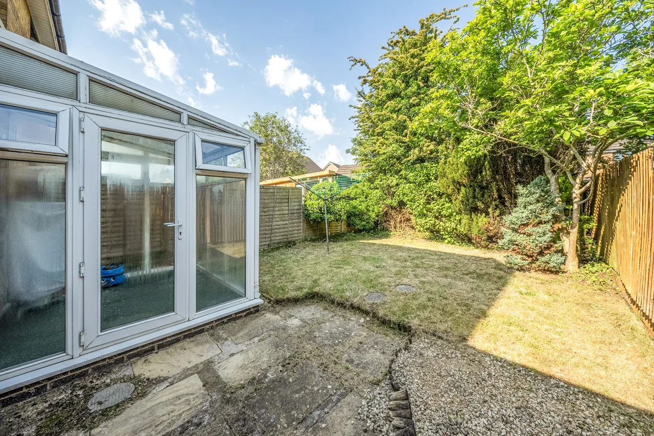 Rochford Court, Shirley, B90, photo 12