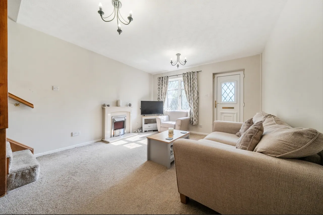Rochford Court, Shirley, B90, photo 2