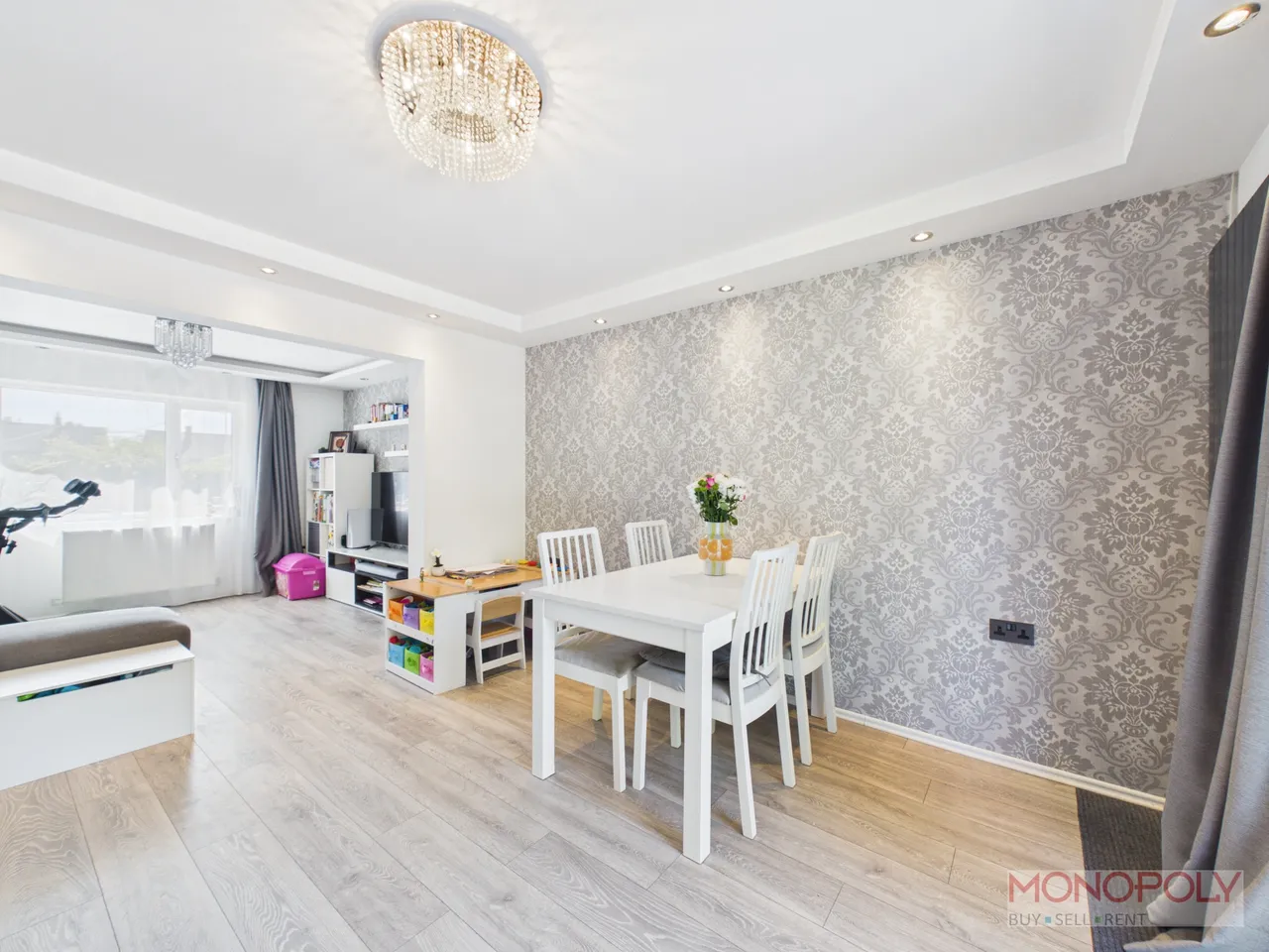 Woodlands, Gwersyllt, LL11, photo 9
