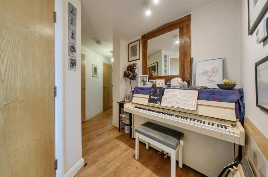 Warple Way, London, W3, photo 9