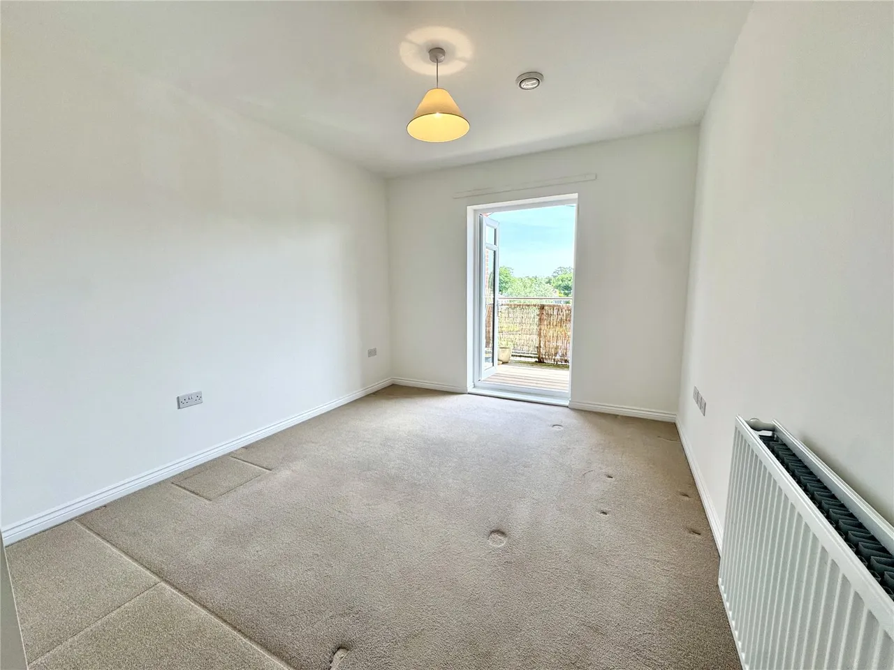 Jubilee Drive, Church Crookham, Fleet, GU52 8AY, photo 5