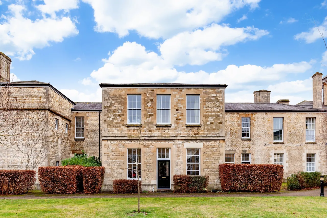 3 bed property to rent, St Georges Manor, Littlemore, OX4