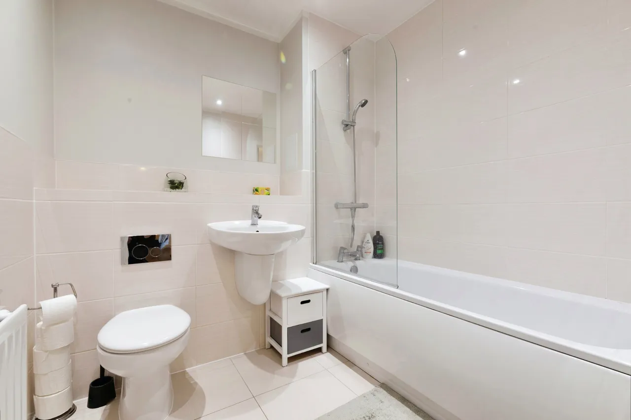 Sackett Road, Barking, IG11, photo 12
