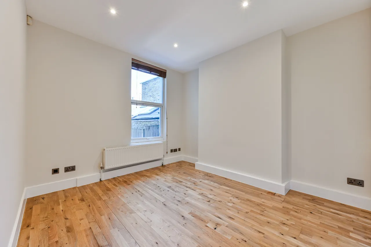 Flat B, 31 Evering Road, London, photo 7