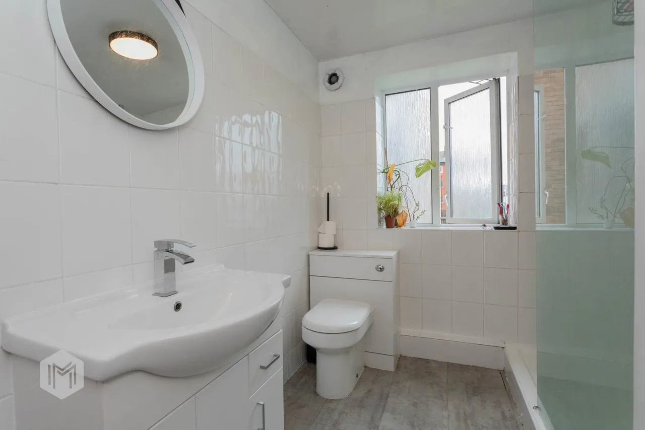 Flat 4, Elishaw Row Eccles New Road, Salford, M5 4UJ, photo 11