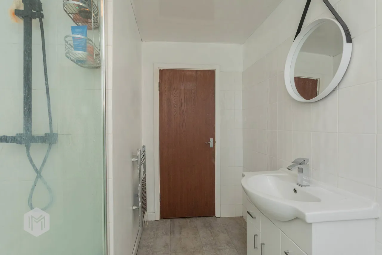Flat 4, Elishaw Row Eccles New Road, Salford, M5 4UJ, photo 18