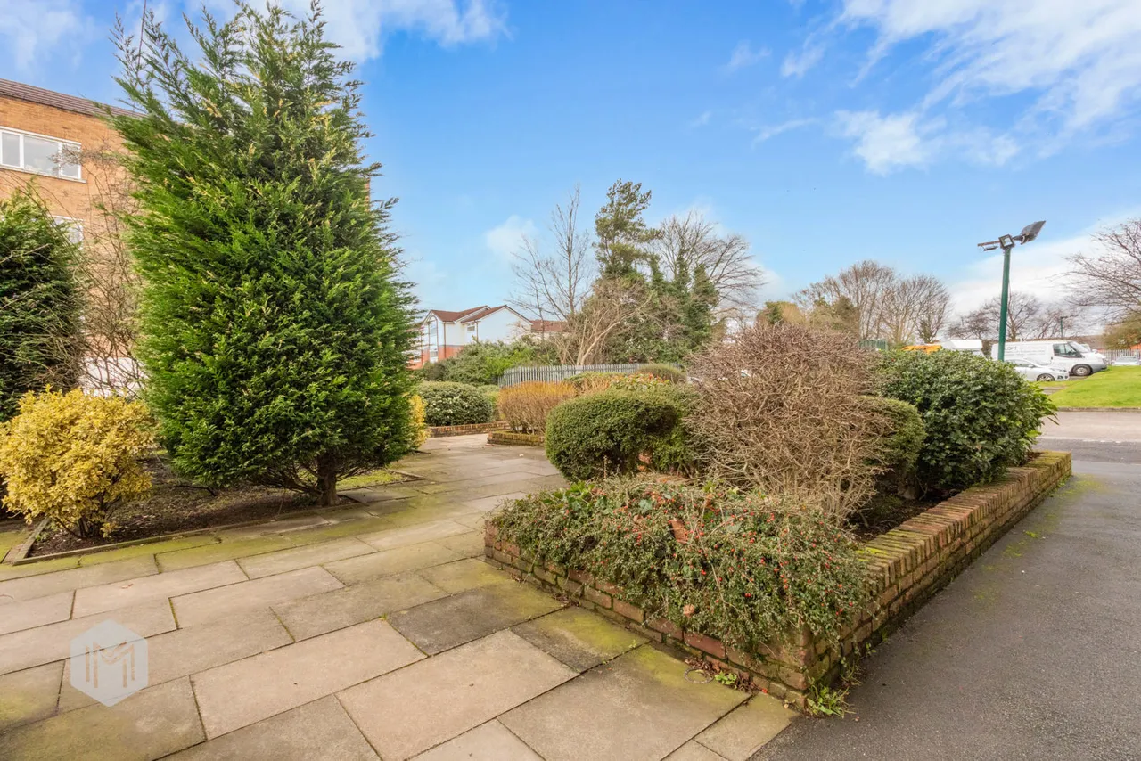 Flat 4, Elishaw Row Eccles New Road, Salford, M5 4UJ, photo 13