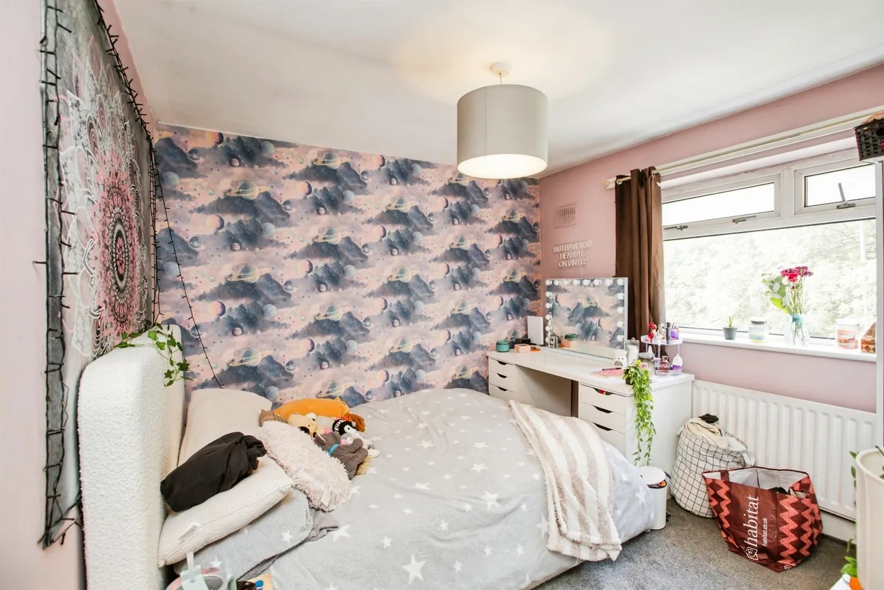 Dodge Holme Drive, Halifax, HX2, photo 12
