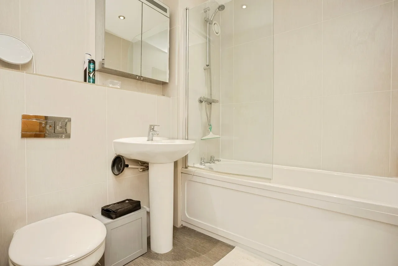 Shaw Street, Nottingham, NG11, photo 15