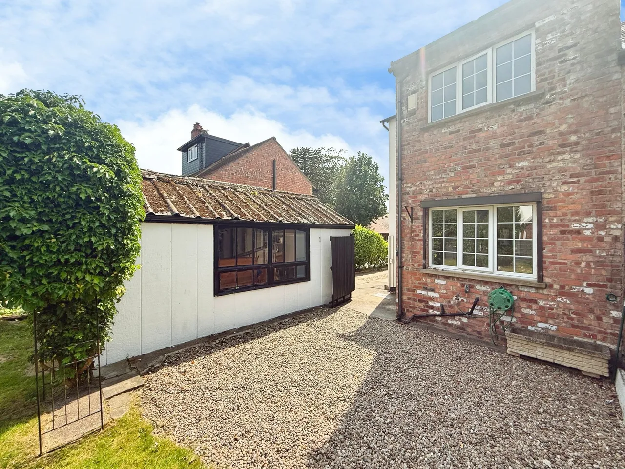 Grove Lane, Cheadle, photo 14
