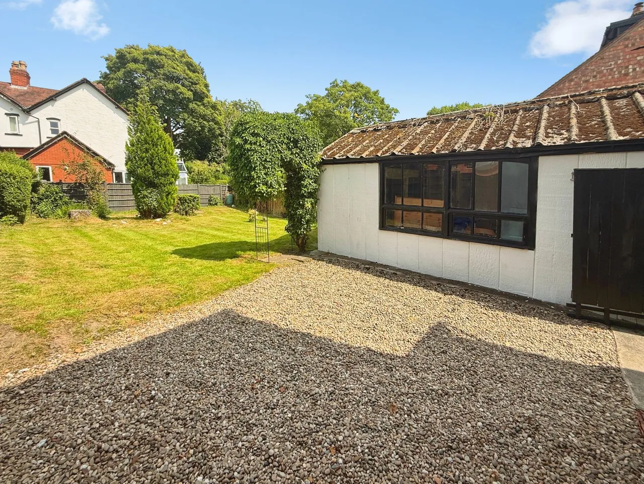 Grove Lane, Cheadle, photo 13