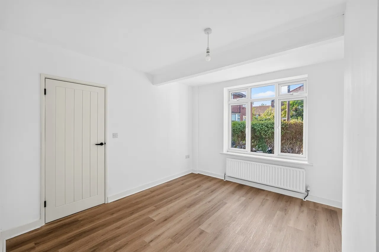 Neath Gardens, Morden, SM4, photo 8