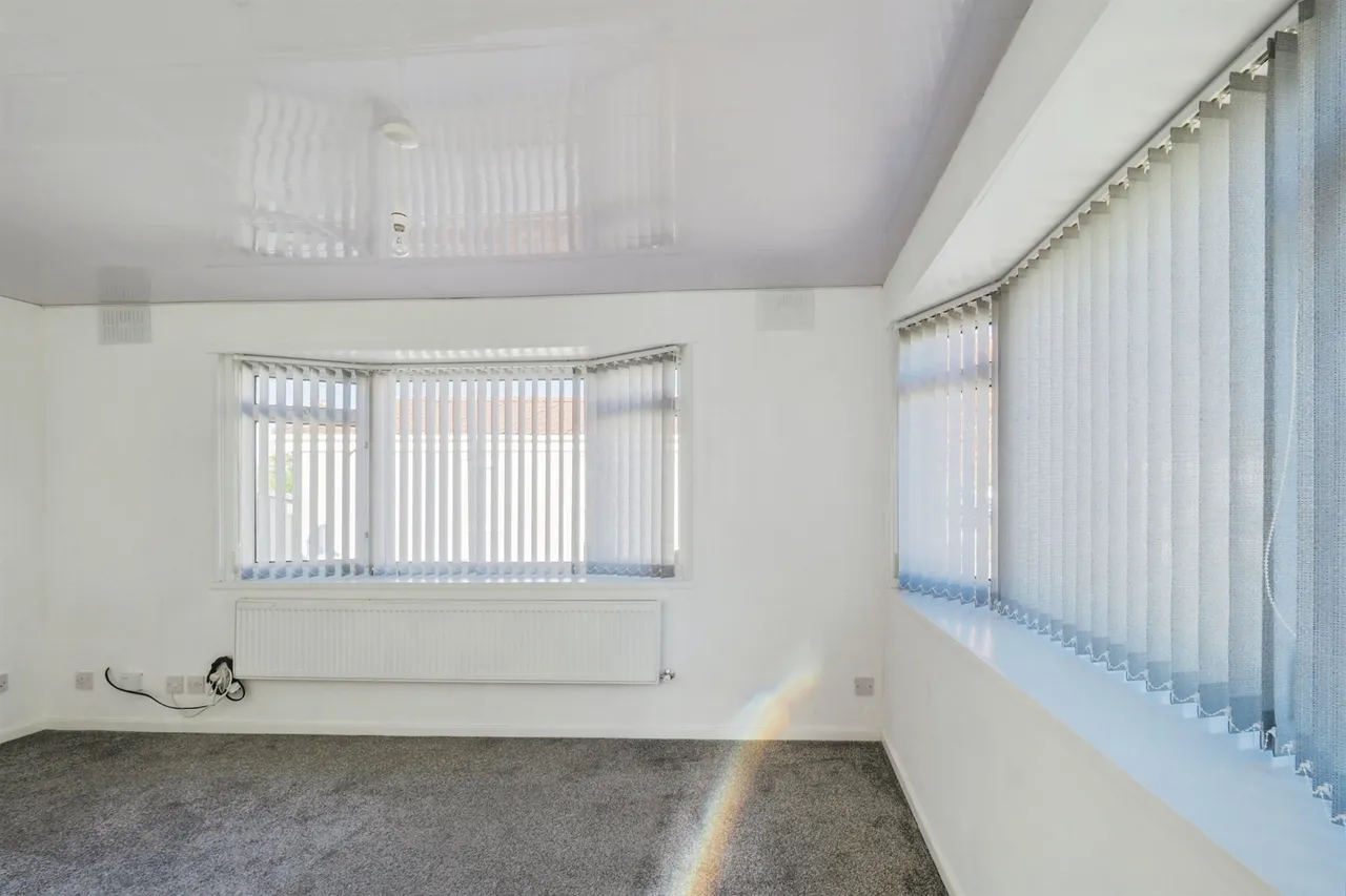 Cedar Avenue, Charnwood Park Estate, Scunthorpe, photo 6