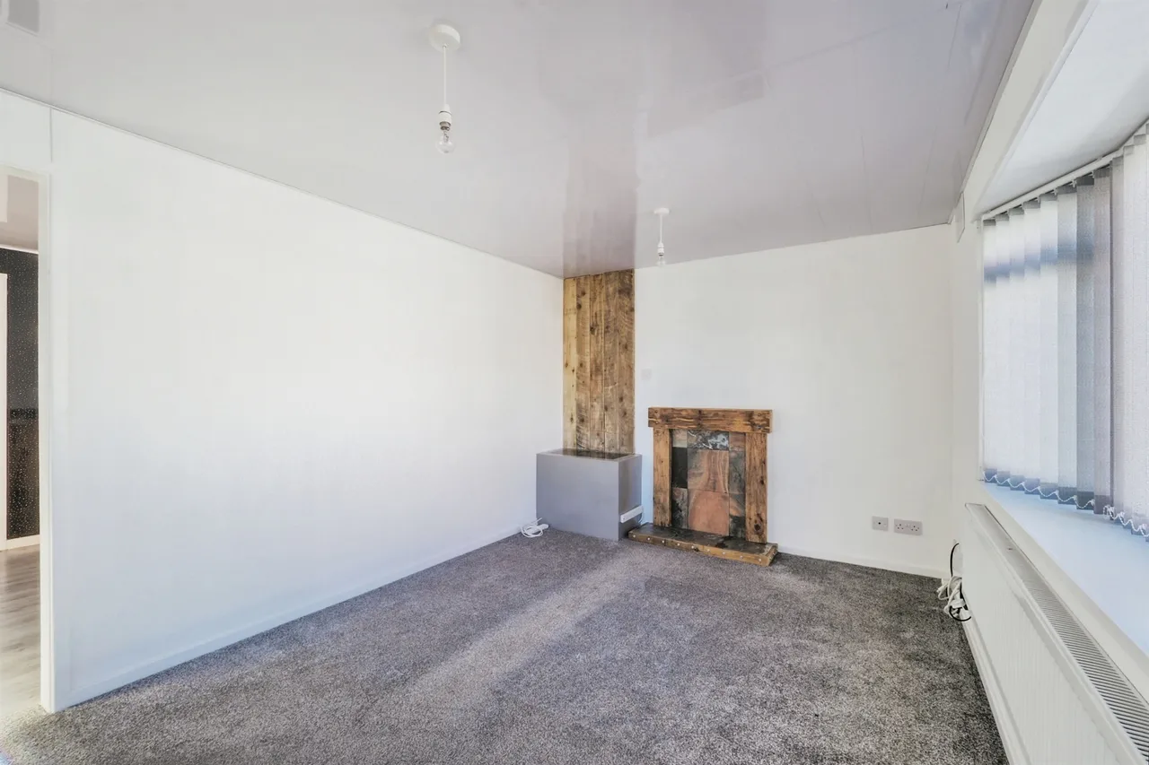 Cedar Avenue, Charnwood Park Estate, Scunthorpe, photo 7