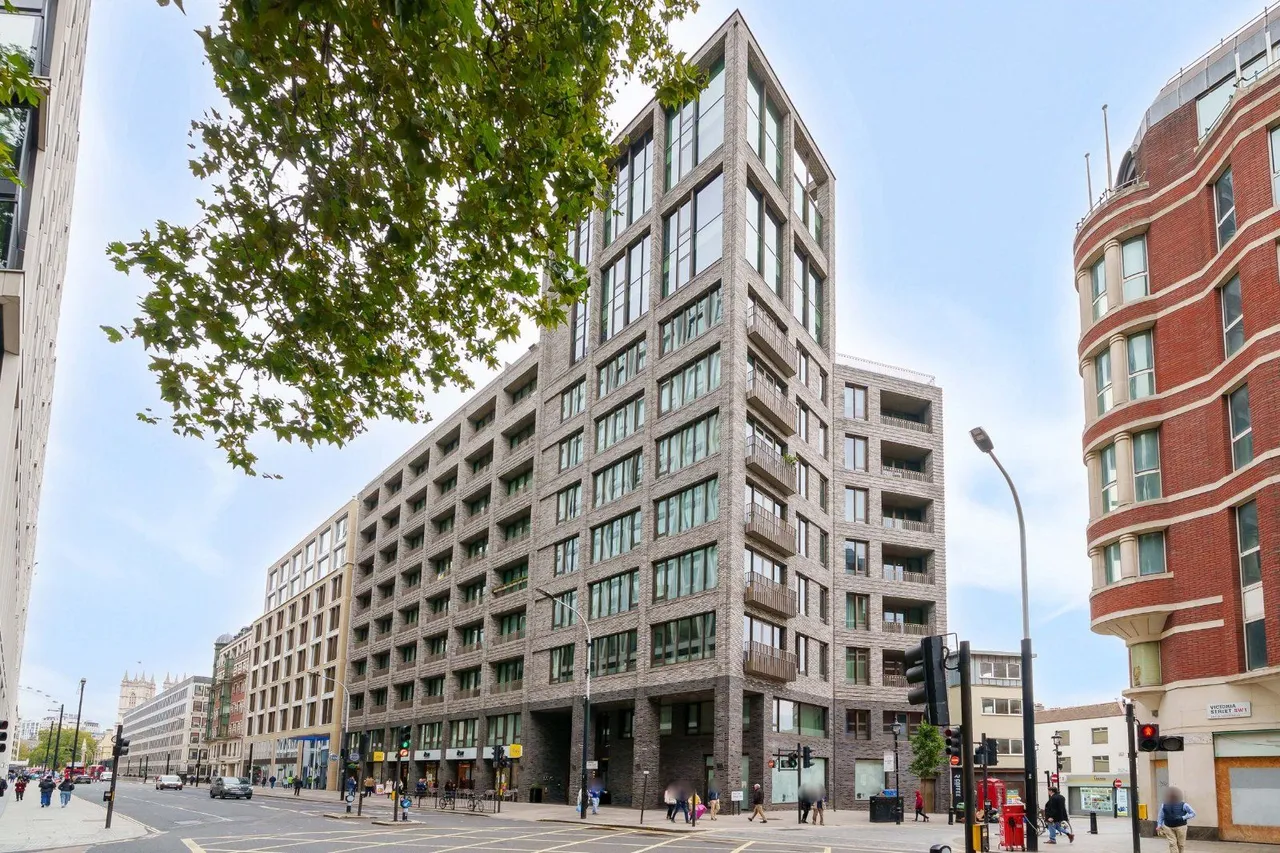 2 bed flat for sale, Victoria Street, Victoria, SW1H