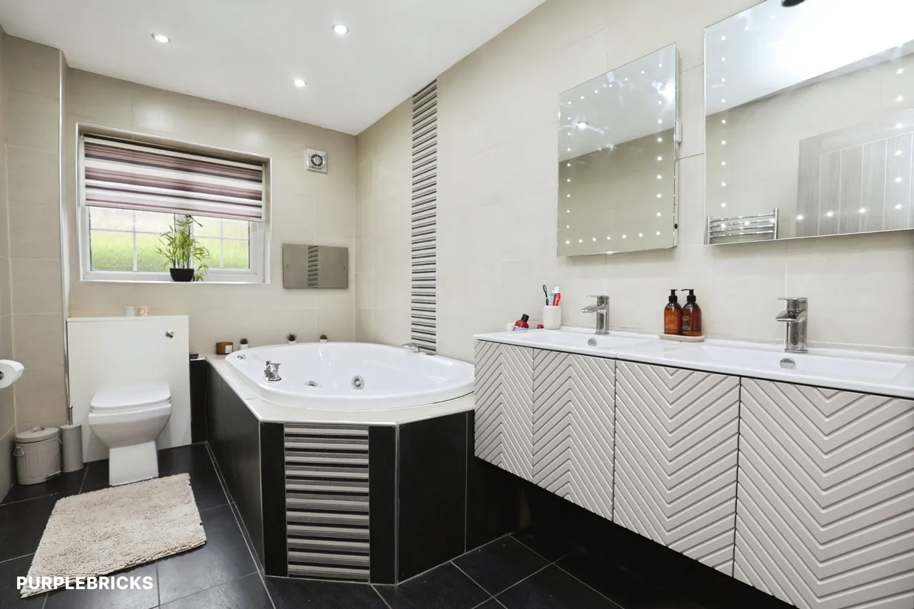 Bromsberrow Way, Stoke-On-Trent, ST3, photo 30