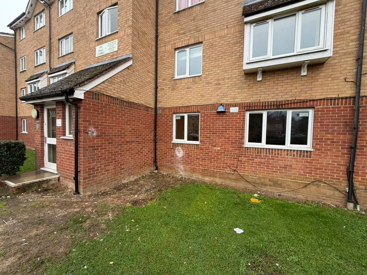 Chaffinch Close, London, N9, photo 11