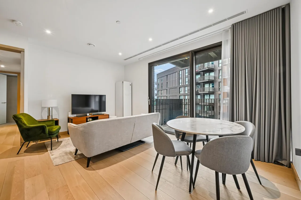 Embassy Gardens, Nine Elms, SW11, photo 9